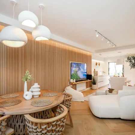 Glyfada Platinum Apartment